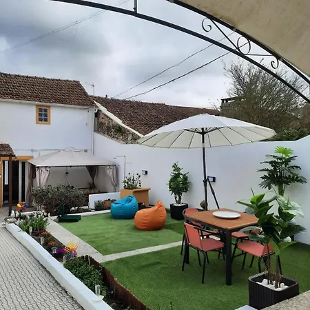 度假居 Casas Da Roseira 2+1 Famalicao 纳扎雷