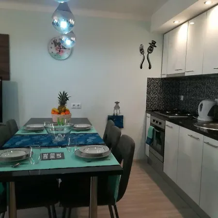 Casas Da Roseira 2+1 Famalicao *