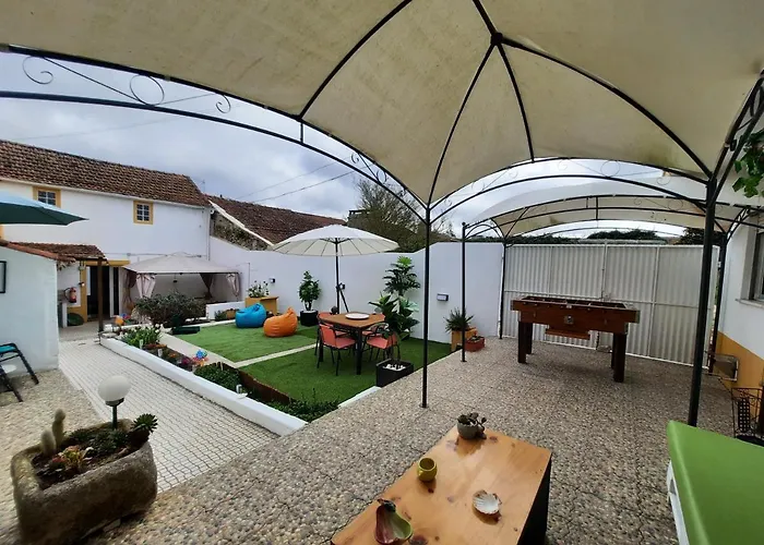 Casas Da Roseira 2+1 Famalicao Casa vacanze Nazaré